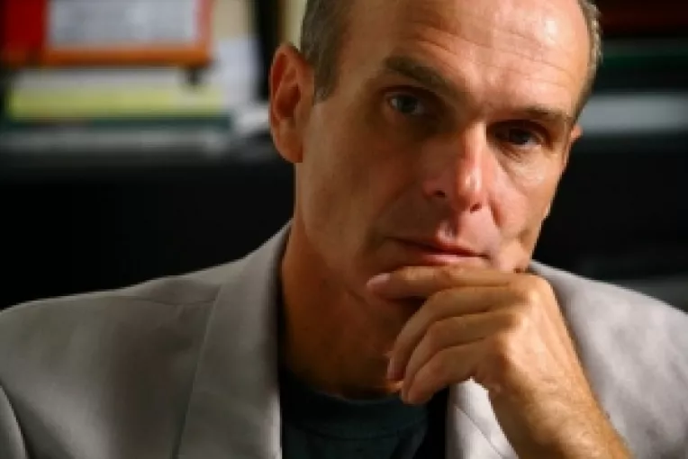 Ratingul interlopului Gore este mai mare decat cel al publicistului CTP